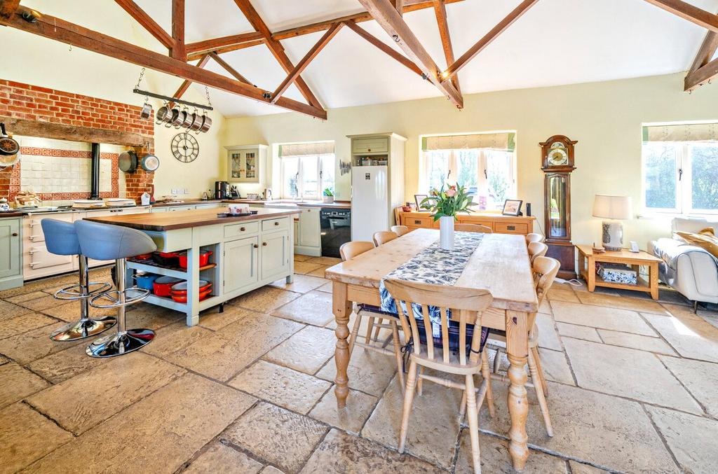 Kitchen/Family Room