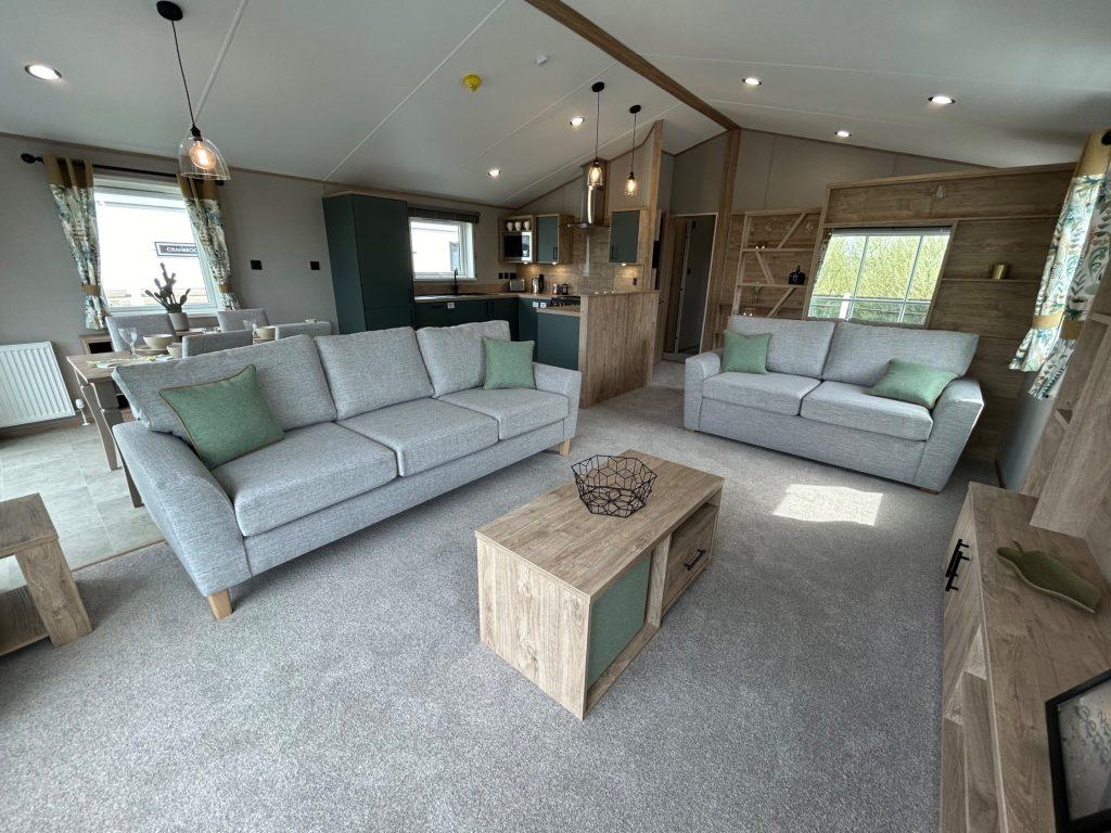CAR0063964 - Luxury Lodge