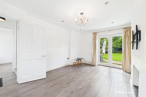 3 bedroom end of terrace house for sale, Shorts Croft, London NW9