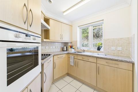 2 bedroom apartment for sale, Old Market, Nailsworth, Stroud, Gloucestershire, GL6