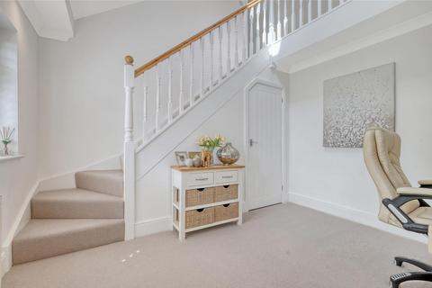 Briar Glen Ship Road, West Hanningfield, Chelmsford, CM2 8UZ