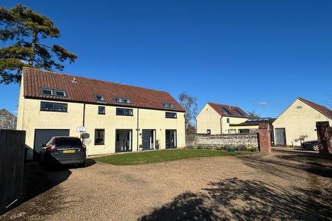 3 bedroom detached house for sale, Newcombe Drive, Feltwell IP26