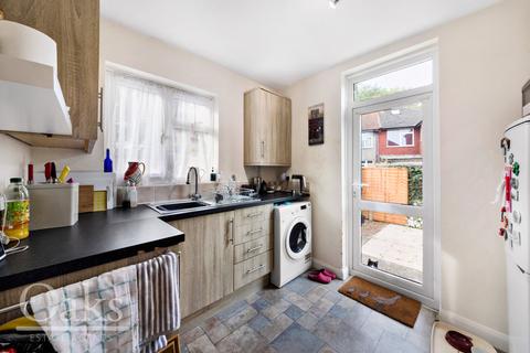 2 bedroom apartment for sale, Howard Road, South Norwood
