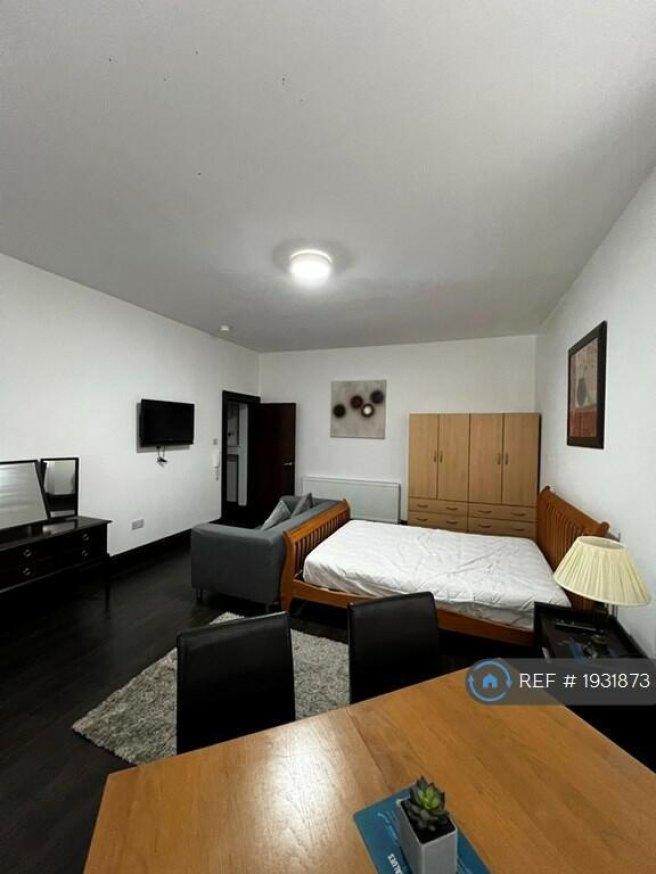 Paisley-rd-west-g51-1rn-970583