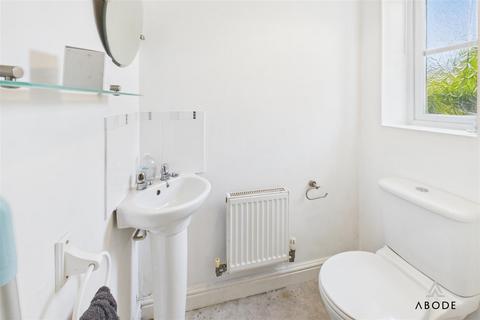 2 bedroom townhouse to rent, Blakeley Close, Rugeley WS15