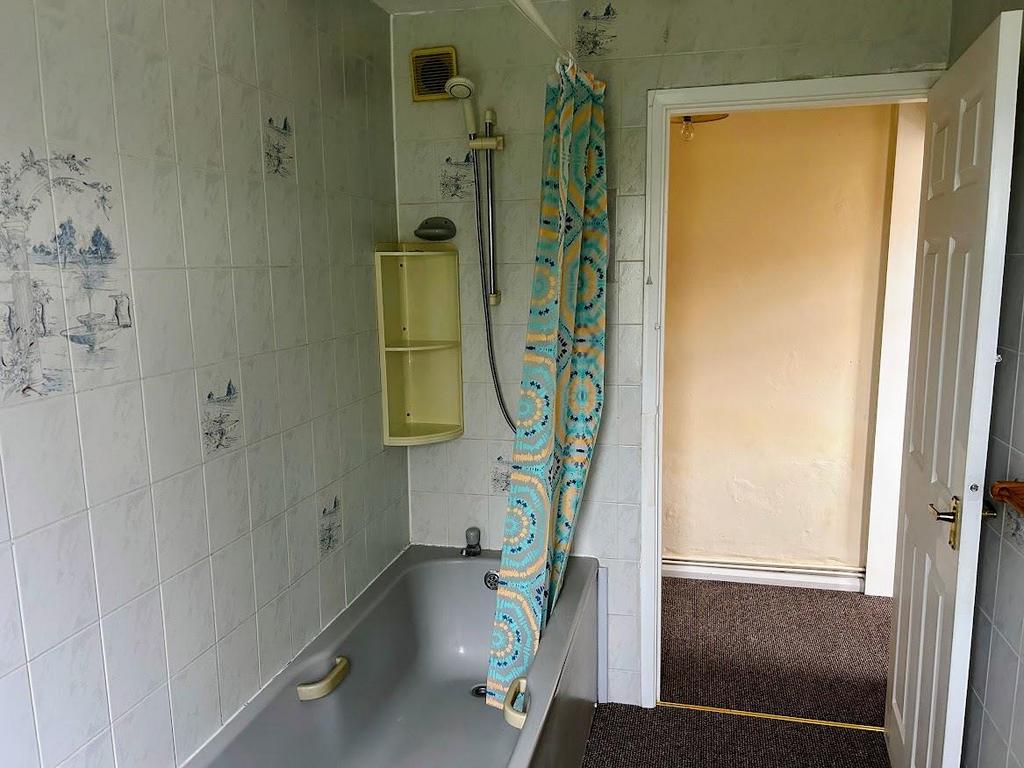 Family bathroom