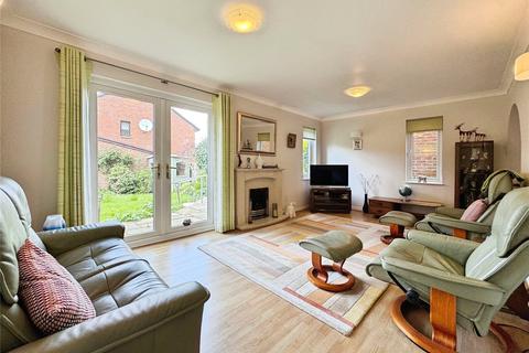 3 bedroom link detached house to rent, St. Andrews Close, Berkshire RG45