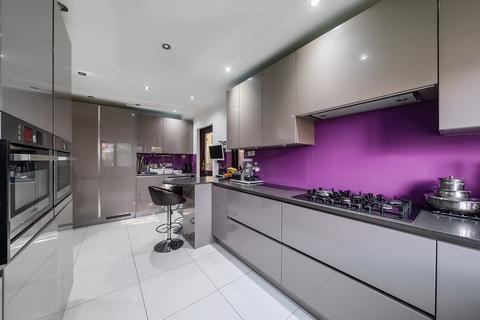 4 bedroom detached house for sale, Pines Close, Northwood, Middlesex