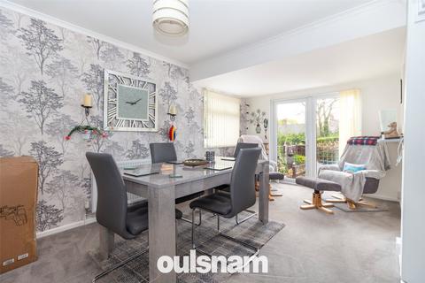 2 bedroom bungalow for sale, Hawkesley Drive, Longbridge, Birmingham, West Midlands, B31