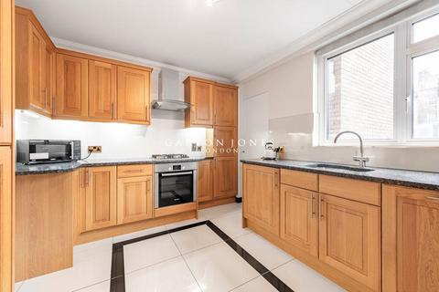 3 bedroom flat for sale, Sussex Square, London W2
