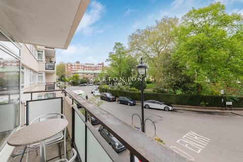 3 bedroom flat for sale, Sussex Square, London W2