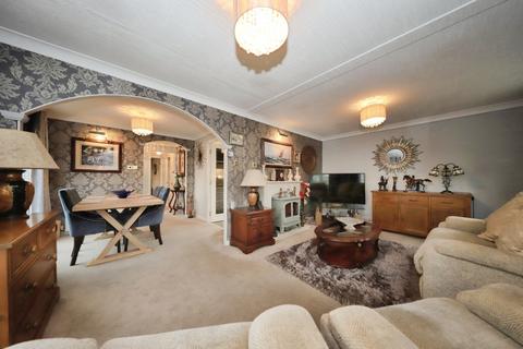 undefined, Stourport-On-Severn, Worcestershire, DY13