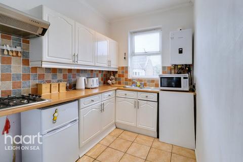 1 bedroom flat for sale, Elm Road, Leigh-On-Sea