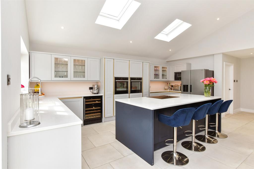 Lounge/Kitchen/Dining Room