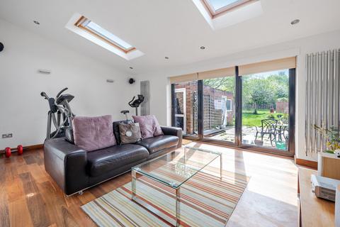 19 Link Way, Denham, Uxbridge, UB9 5NL