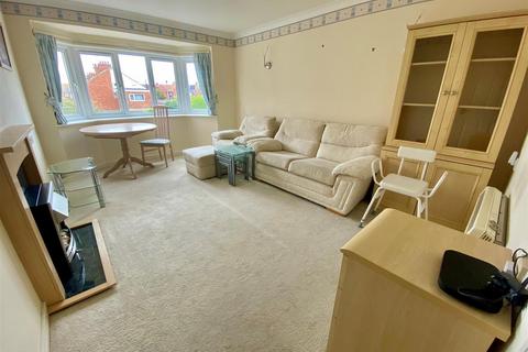 1 bedroom retirement property for sale, Wannock Road, Eastbourne