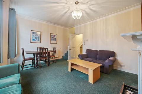 2 bedroom flat for sale, Astonville Street, Wandsworth