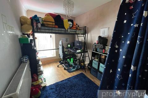 8 Library Road, Tonypandy, CF40 1SS
