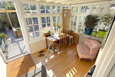 6 Harbour Barn, Winchelsea Beach, Winchelsea, TN36 4LR