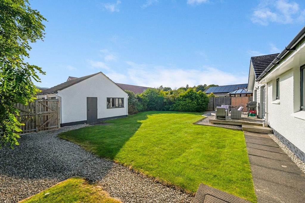 Photo 28