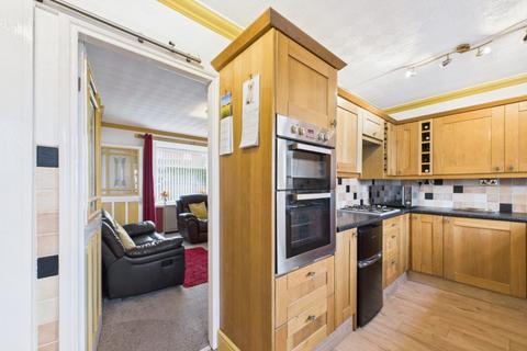 9 Abbots Walk, Whitby, YO22 4ED