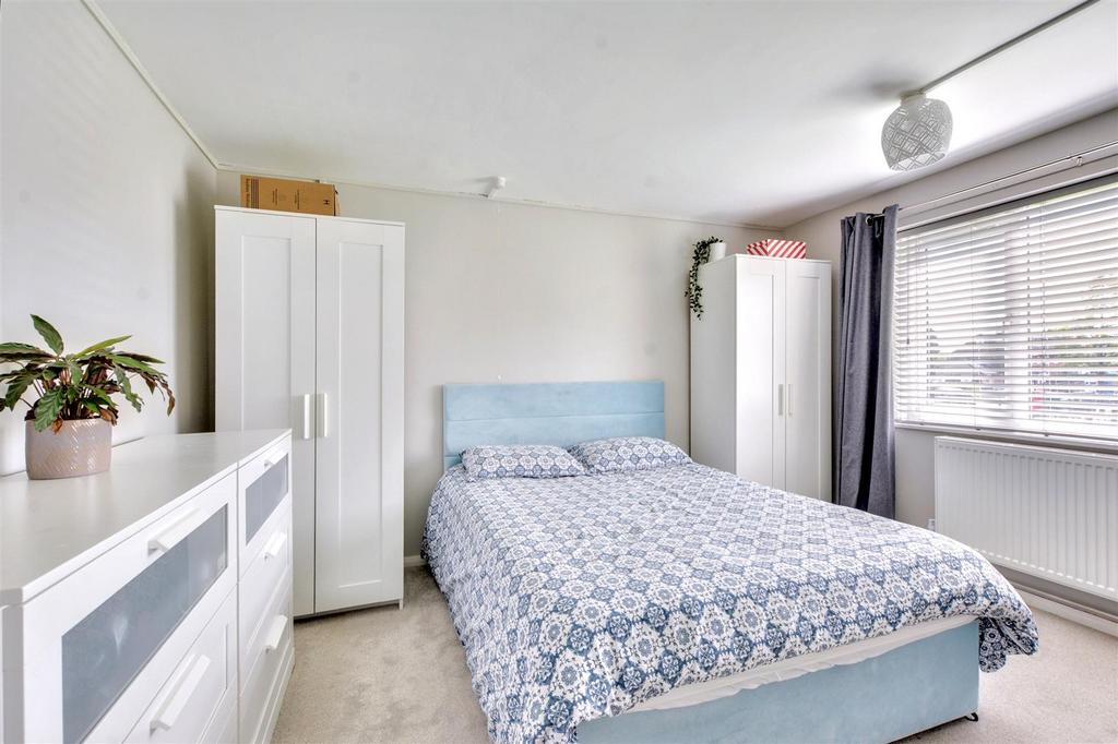 Bedroom 1.jpeg