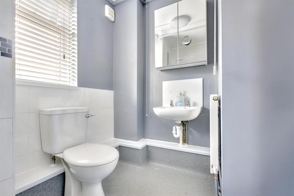 Shower Room 2.jpeg
