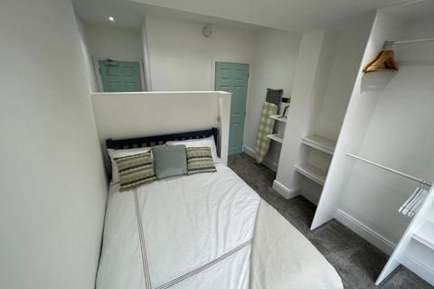 1 bedroom in a house share to rent, Rm 2, Aldermans Drive, Peterborough, PE3 6AZ