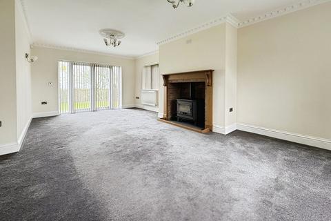 4 bedroom detached house for sale, Llanrhyddlad, Llanrhyddlad, LL65