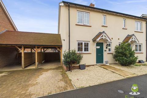 18 Corbel Rise, Chineham, Basingstoke, RG24 8BT