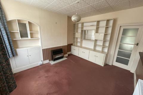 3 bedroom terraced house for sale, Lytton Road, Clarendon Park, Leicester