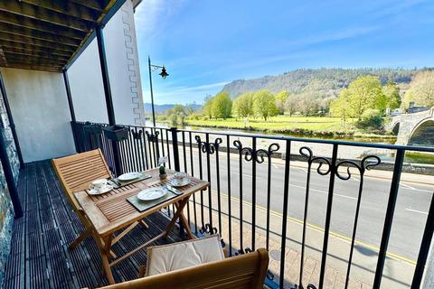 3 bedroom flat for sale, Bridge Street, Llanrwst