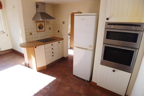 4 bedroom detached bungalow for sale, Copthorne Common, Copthorne, Crawley