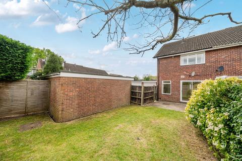 16 Harting Down, Petersfield, GU31 4PG