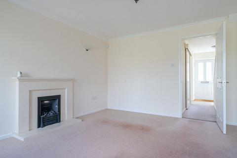 16 Harting Down, Petersfield, GU31 4PG