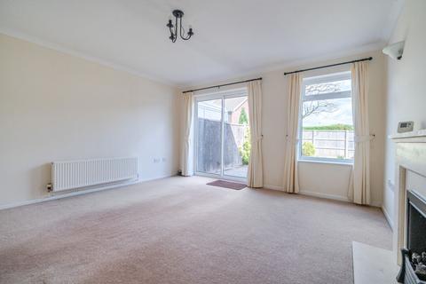 16 Harting Down, Petersfield, GU31 4PG