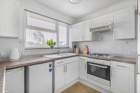 2 bedroom maisonette for sale, Chertsey Road, Ashford, TW15