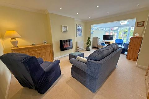 2 bedroom detached bungalow for sale, Dyas Road, Hollywood, B47 5LJ