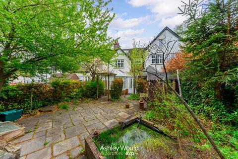 6 bedroom terraced house for sale, Margaret Grove, Birmingham B17