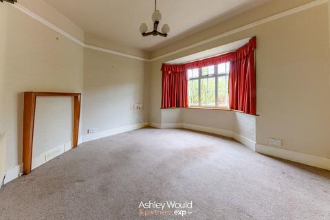 6 bedroom terraced house for sale, Margaret Grove, Birmingham B17