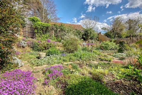 4 bedroom detached house for sale, Little Brook Road, Roydon