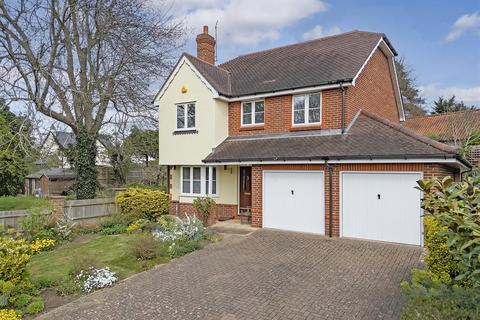 4 bedroom detached house for sale, Little Brook Road, Roydon
