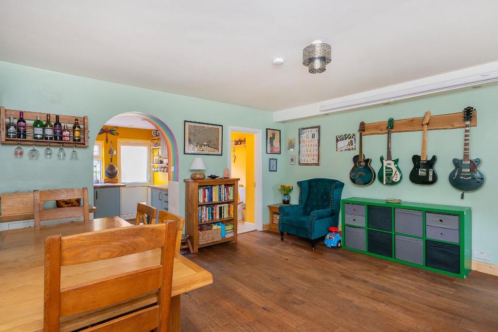 0 B5 SEE - Sitting Dining Room B.jpg