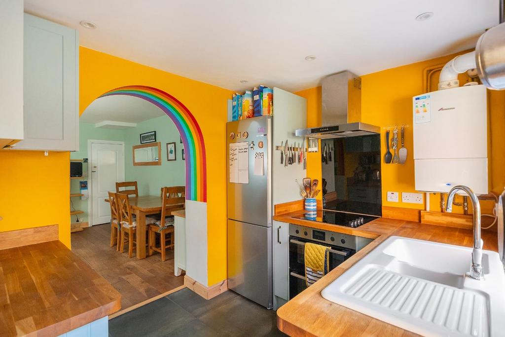 0 B5 SEE - Kitchen B.jpg