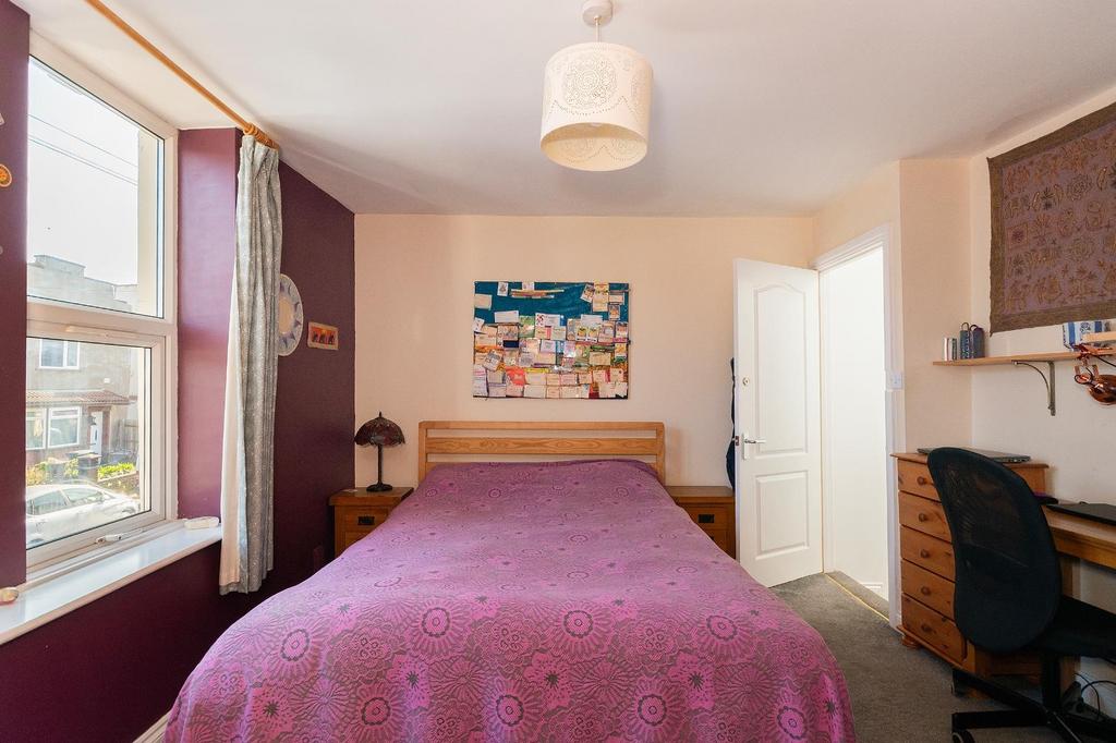 0 B5 SEE - Bedroom A.jpg