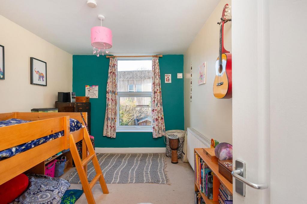 0 B5 SEE - Bedroom F.jpg