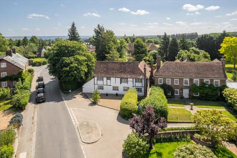 4 bedroom link detached house for sale, Teston Road, Offham, West Malling, Kent, ME19