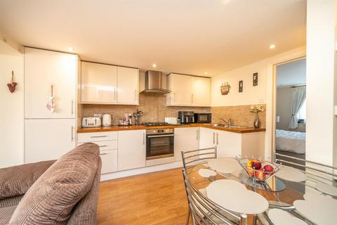 2 bedroom maisonette for sale, Feacey Down, Hemel Hempstead