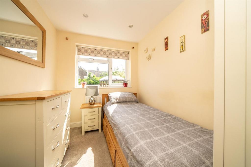 Second bedroom