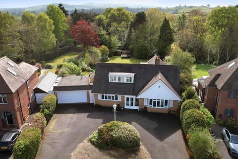 15 Sandy Road, Stourbridge, DY8 3AJ